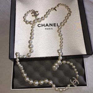original pearl necklace chanel